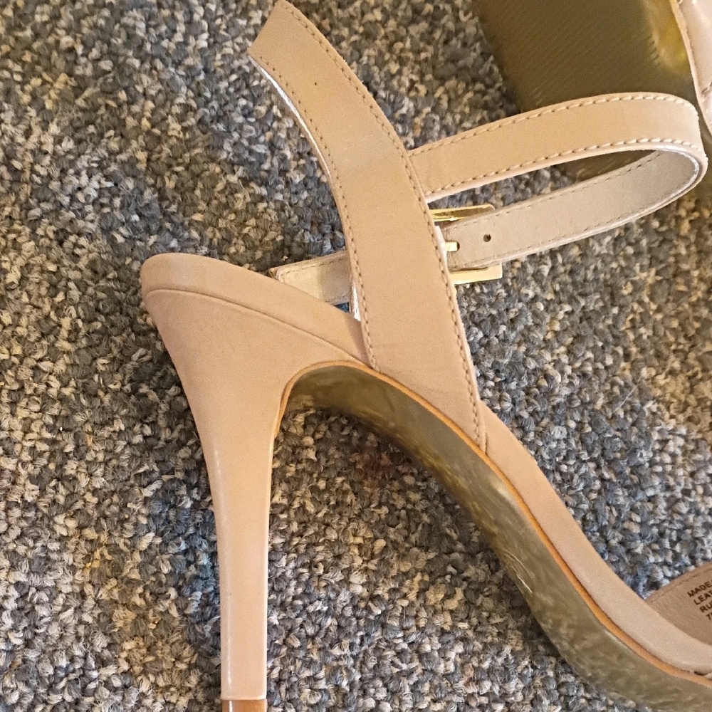 Elegant Beige Strappy Heels - Picture 8 of 8